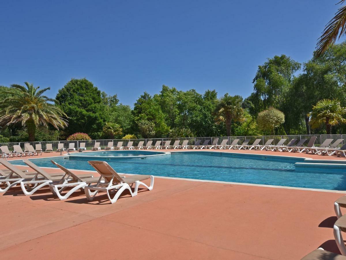 Beautiful Flat With Pool In Moliets Et Maa Apartman Kültér fotó